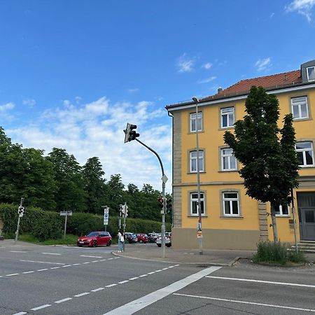 Bella Casa - Business&Family - 2 Zimmer Direkt Neben Schloss, Parkplatz, Smarttv, Netflix, Waschmaschine, 24H Checkin, 71Qm, Kingsizebett, Hotelbettwaesche ลุดวิกสบูร์ก ภายนอก รูปภาพ